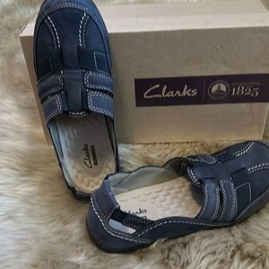 Clarks Haley Stork Navy Size 7